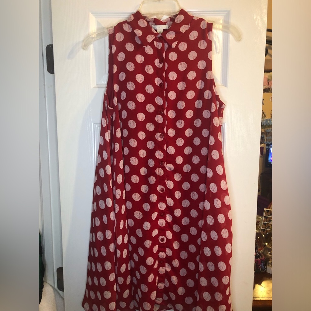 red casual button up dress with white polka dots and collared neck